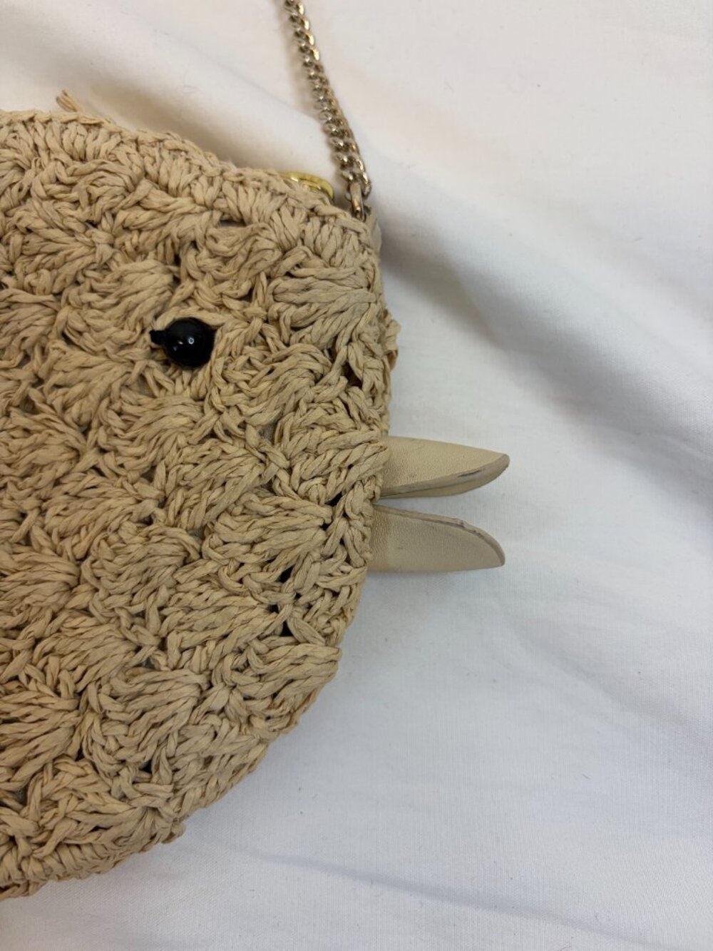 Paper Raffia Small Bird Crossbody Bag with Slim Gold Chain Strap - Picture 2 of 6
